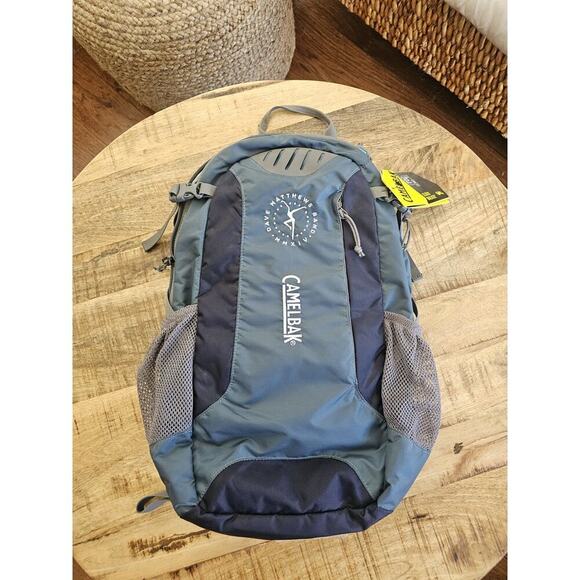 Dave Matthews Band Camelbak Cloud Walker Hydration Backpack 2010 Fire Dancer NWT - Picture 1 of 10